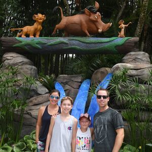 Meet your Posher, Hilary